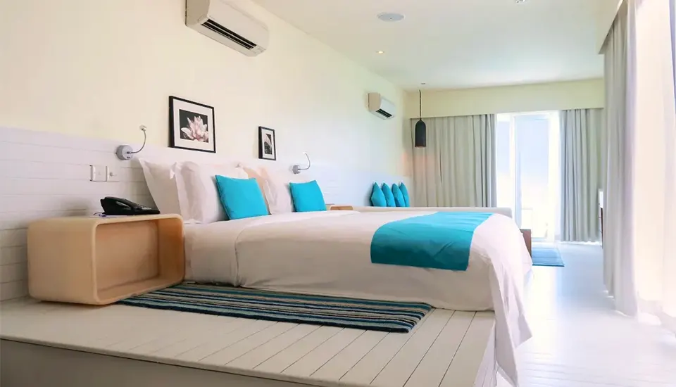 هتل هالیدی این ریزورت کاندوما مالدیو